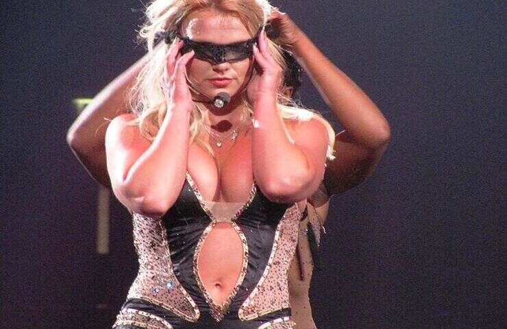 Britney canta Circus live