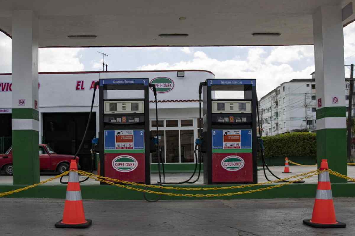 Cuba, aumenta la benzina del 500% e non si trova più latte e farina